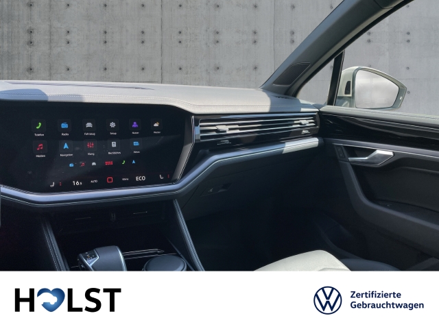 Touareg 3.0TDI DSG 4Motion R-Line IQ.DRIVE GJR AHK ACC Memory