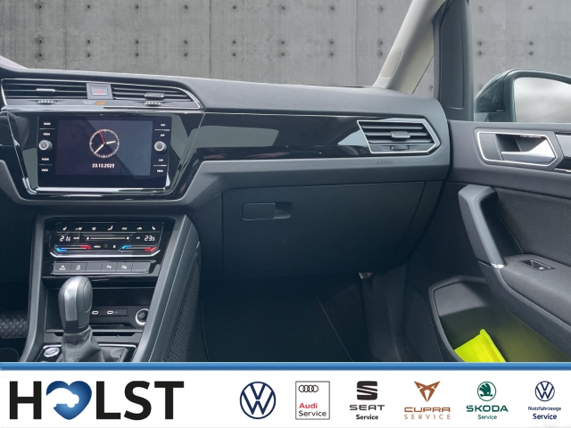 Touran 1.5TSI DSG Highline AHK 18 Navi Kamera Stdhz. Pano 7Sitze
