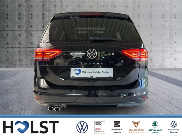 Touran 2.0 TDI DSG Highline RüFaKa 7-Sitze AHK Navi Standhzg. Pano