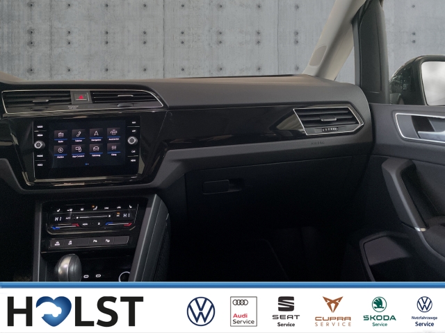 Touran 2.0TDI DSG BMT Highline Pano Navi LED ACC
