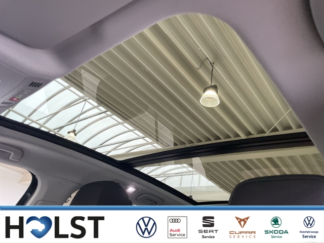 Touran 2.0TDI DSG BMT Highline Pano Navi LED ACC