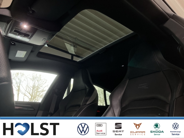 Arteon 2.0TSI DSG R-Line 4M, RüFaKa, ACC, NAV