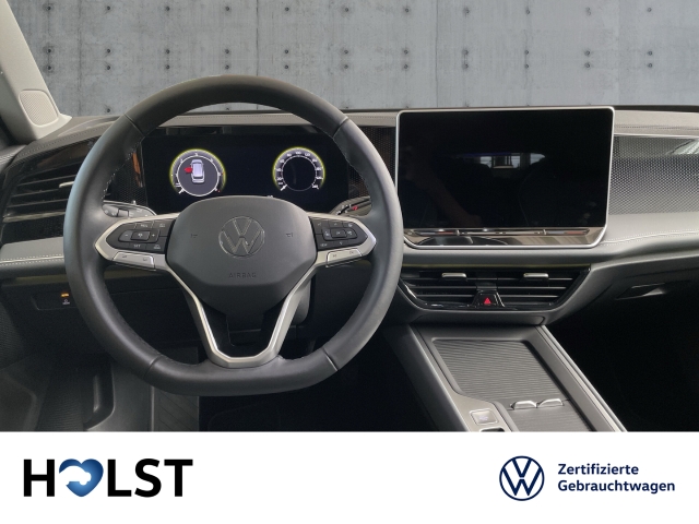 Passat Variant 2.0TDI DSG Business GJR AHK RüFaKa ACC