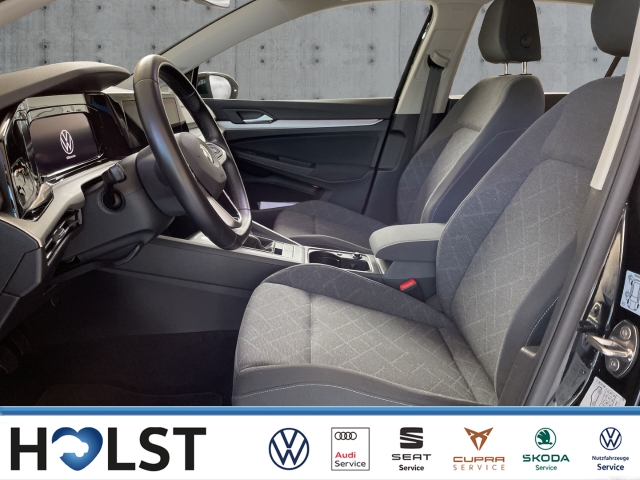 Golf VIII 1.5TSI Life Navi Bluetooth Licht+Sicht Paket