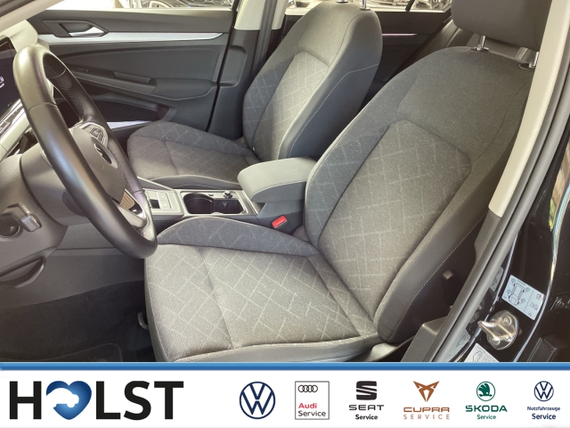 Golf VIII 1.5TSI Life Navi Bluetooth Licht+Sicht Paket