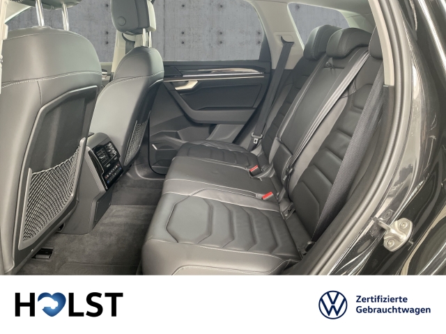 Touareg 3.0TDI DSG 4Motion Elegance IQ.DRIVE GJR AHK