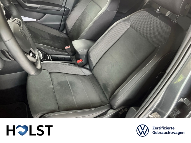 T-Roc 1.5TSI DSG R-Line AHK GJR RüFaKa NAVI ACC