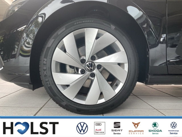 Golf VIII 1.5eTSI DSG Style L&S Paket Privacy LED