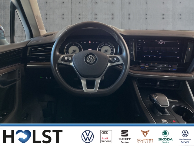 Touareg 3.0TDI Atmosphere 4Motion AHK RüFaKa SHZ