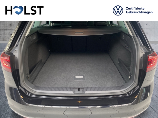 Passat Variant 2.0TDI DSG Elegance AHK+Navi+LED+ACC