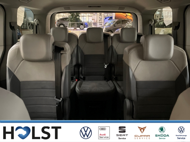T7 Multivan 2.0TDI DSG Style KR Navi AHK 7-Sitze Vis-a-Vis ACC