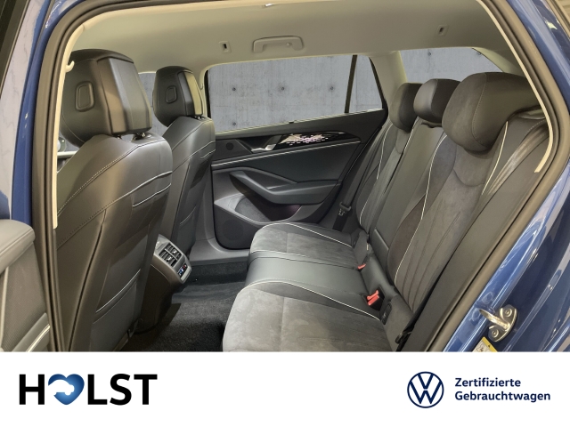 Passat 1.5TSI eHybrid OPF DSG Elegance AHK DCC NAV