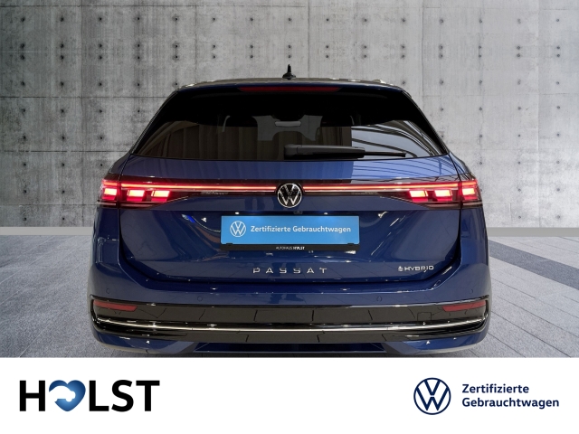 Passat 1.5TSI eHybrid OPF DSG Elegance AHK DCC NAV