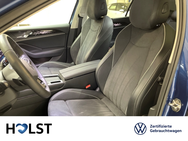 Passat 1.5TSI eHybrid OPF DSG Elegance AHK DCC NAV