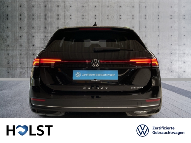 Passat 1.5TSI DSG eHybrid Business AHK GJR HUD DCC Massage