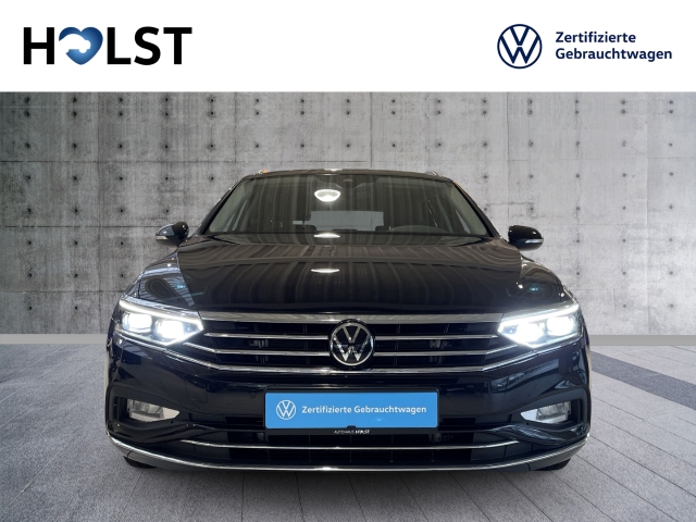 Passat Variant 2.0TDI DSG Elegance Navi LED ACC AHK