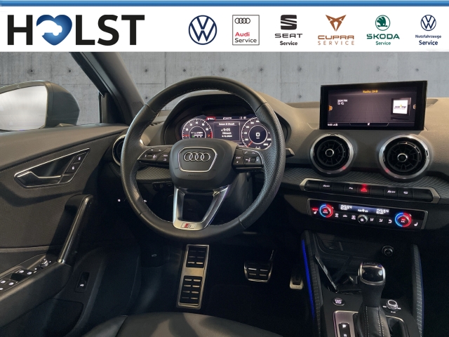 Q2 35 TFSI S-tronic S-line 18 AHK LED Style Parken Connect