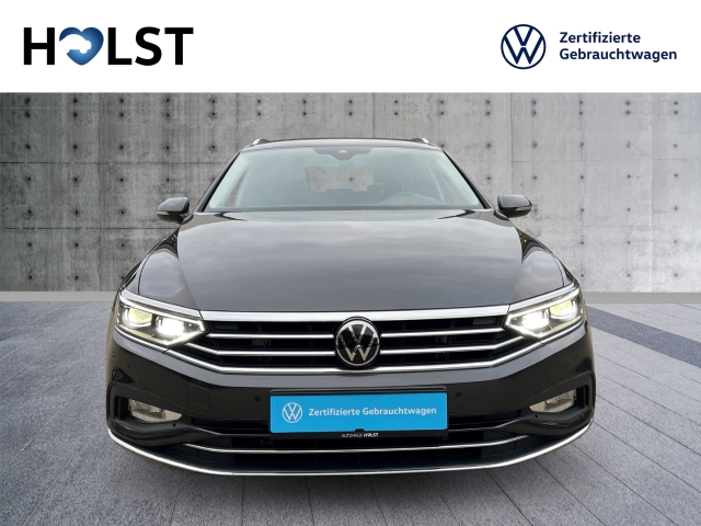 Passat Variant 2.0 TDI Elegance Navi LED ACC AHK