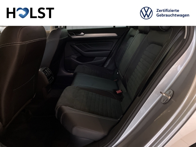 Passat Variant 2.0TDI DSG Elegance Navi LED ACC AHK