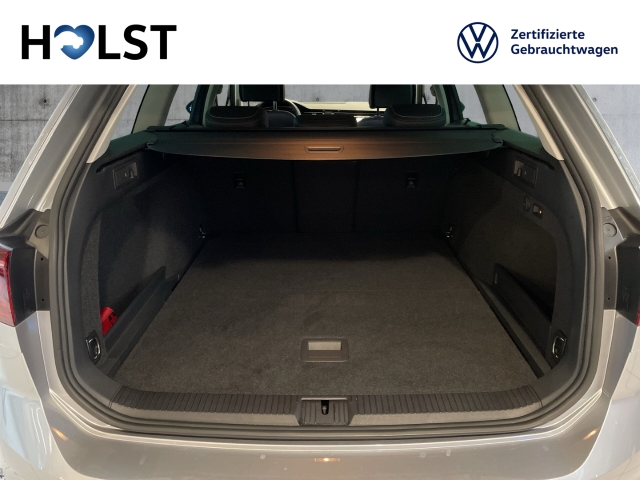 Passat Variant 2.0TDI DSG Elegance Navi LED ACC AHK