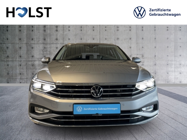 Passat Variant 2.0TDI DSG Elegance AHK Navi LED ACC GJR