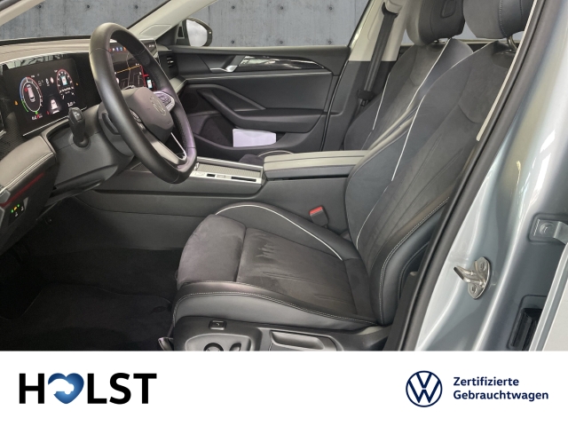 Passat 1.5TSI Ehybrid DSG Business AHK GJR HUD ACC RüFaKa