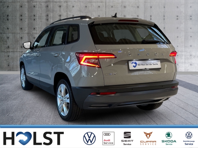 Karoq 2.0TDI Style AHK LED DAB+ PDC  Climatronic 2-Zonen