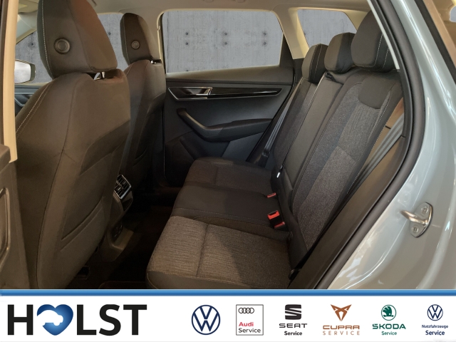Karoq 2.0TDI Style AHK LED DAB+ PDC  Climatronic 2-Zonen