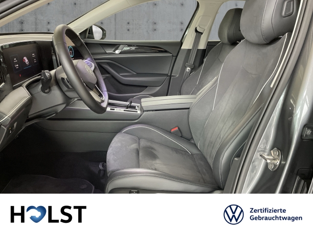 Passat 1.5TSI DSG eHybrid Business AHK GJR HUD NAVI ACC