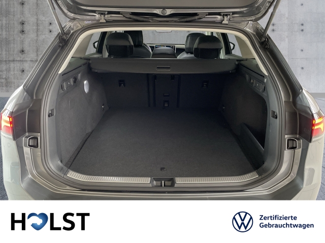 Passat 1.5TSI DSG eHybrid Business AHK GJR HUD NAVI ACC