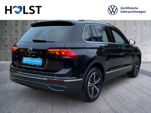 Tiguan 2.0TDI DSG MOVE AHK Pano Navi HarmannKardon GJR