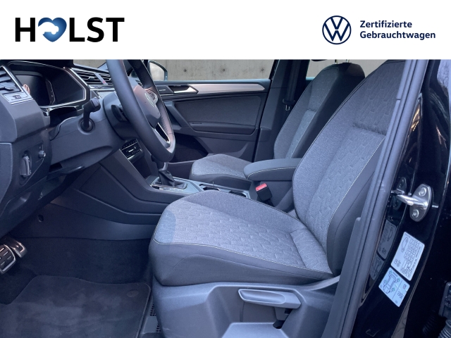 Tiguan 2.0TDI DSG MOVE AHK Pano Navi HarmannKardon GJR