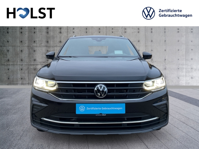 Tiguan 2.0TDI DSG MOVE AHK Pano Navi HarmannKardon GJR