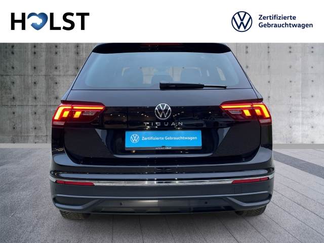 Tiguan 2.0TDI DSG MOVE AHK Pano Navi HarmannKardon GJR