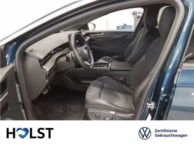 ID.7 Tourer Pro IQ.DRIVE MatrixLED AHK 360°CAM Massage ACC