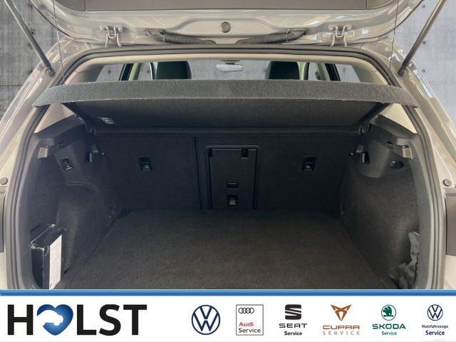 Golf VIII 1.5TSI United HuD Standh AHK ACC Kamera