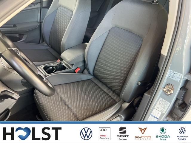 Golf VIII 1.5TSI United HuD Standh AHK ACC Kamera