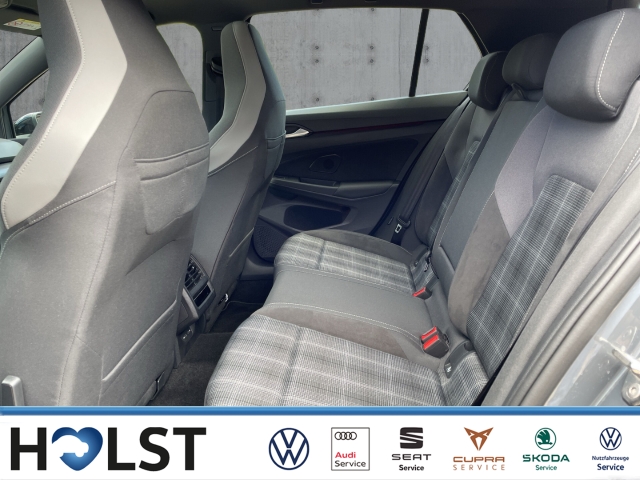 Golf VIII 2.0TDI DSG GTD DCC Matrix Pano H-K Kamera