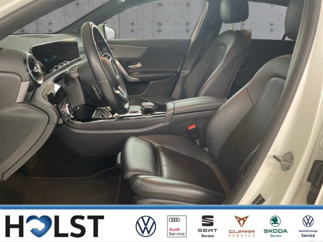 A 220 2.0L Progressive GJR LICHT+SICHT PAKET DIGT. COCKPIT