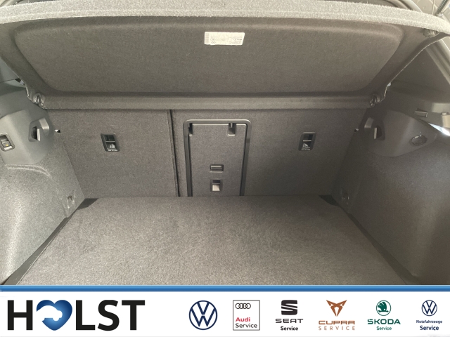Golf VIII 2.0TFSI DSG Matrix Pano Leder DCC 19 HuD Kessy