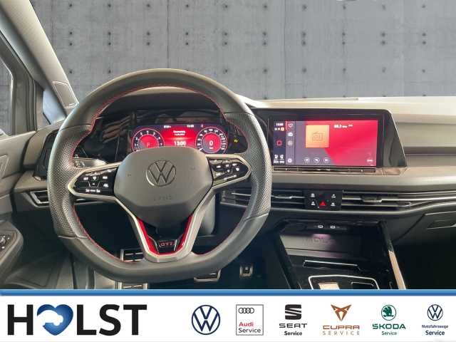 Golf VIII 2.0TFSI DSG Matrix Pano Leder DCC 19 HuD Kessy