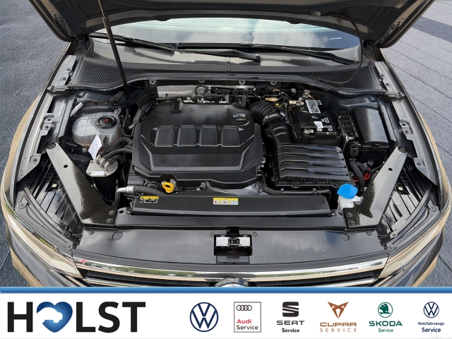 Passat 2.0TDI DSG Elegance AHK Nav Kamera