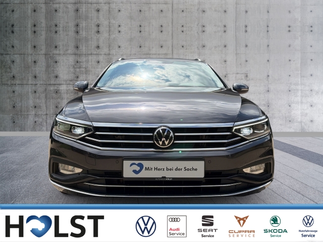 Passat 2.0TDI DSG Elegance AHK Nav Kamera
