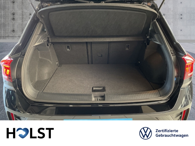 T-Roc 1.5TSI DSG R-Line AHK RüFaKa GJR NAVI ACC