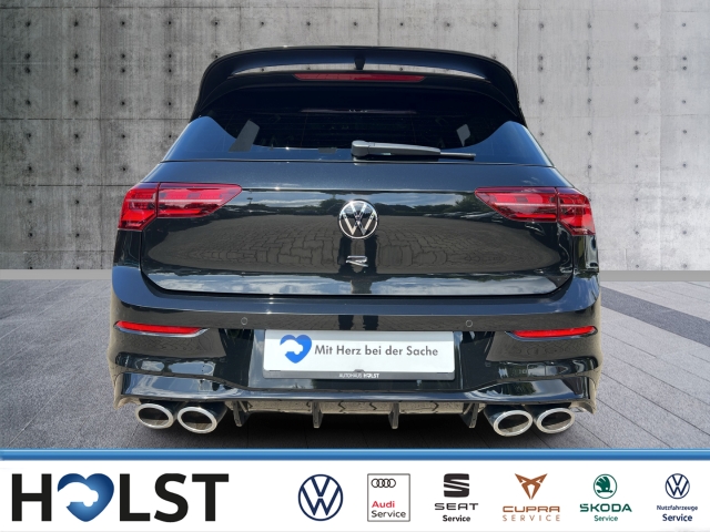 Golf VIII 2.0TSI DSG R Performance 4M. Pano Matrix-LED