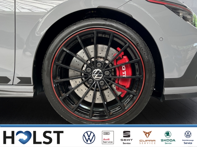 Golf GTI VIII 2.0TSI DSG Clubsport45 DCC HuD RüFaKa ACC