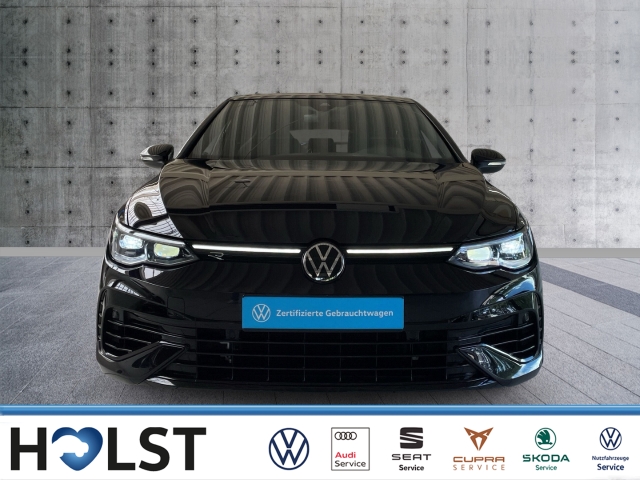 Golf VIII 2.0TSI DSG 4M Navi Kessy DCC Matrix Pano Rear H&K