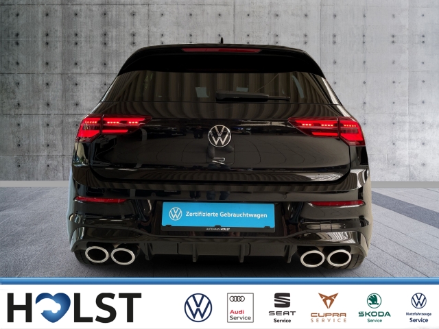 Golf VIII 2.0TSI DSG 4M Navi Kessy DCC Matrix Pano Rear H&K
