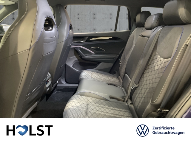 Tayron 1.5TSI eHybrid R-Line OPF DSG IQ.Light AHK RüFaKa