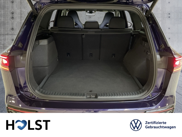 Tayron 1.5TSI eHybrid R-Line OPF DSG IQ.Light AHK RüFaKa